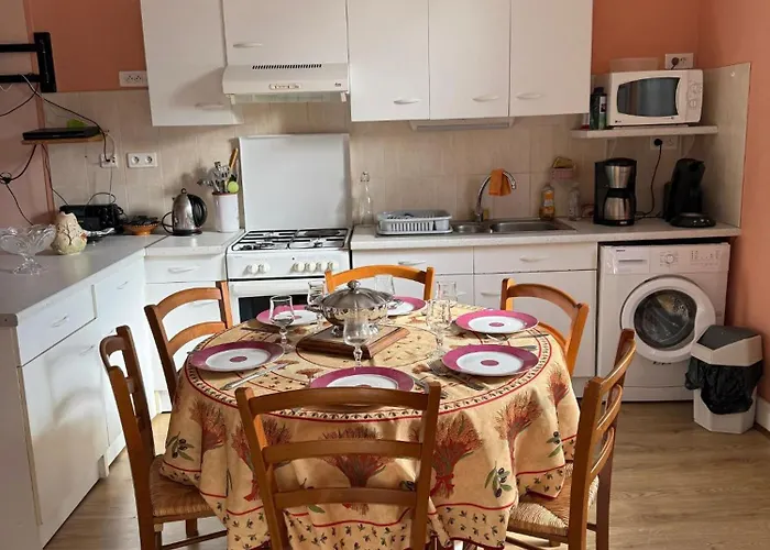 Maison De Avec 3 A Et Terrasse Ferienhaus