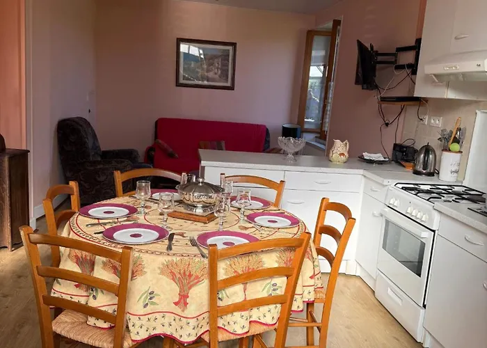 Maison De Avec 3 A Et Terrasse Sauviat